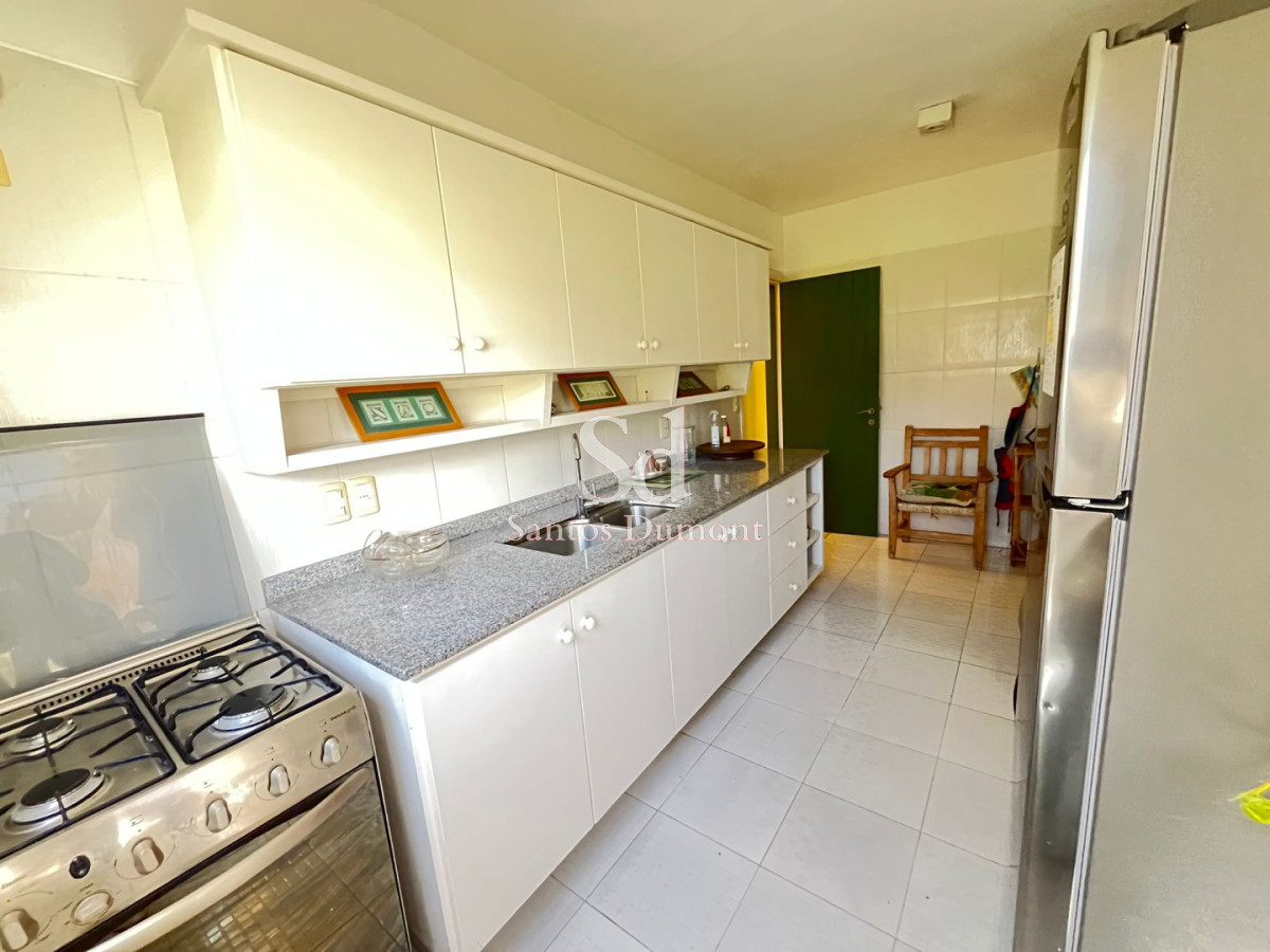 Casa ID.25328 - VENTA - EXCELENTE PROPIEDAD