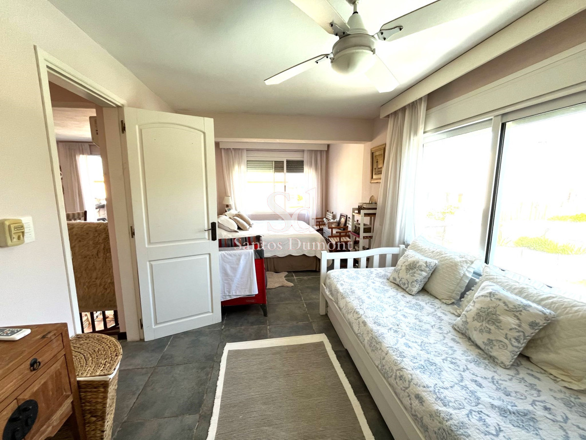 Casa ID.11620 - VENTA - EL CHORRO, A METROS DEL MAR