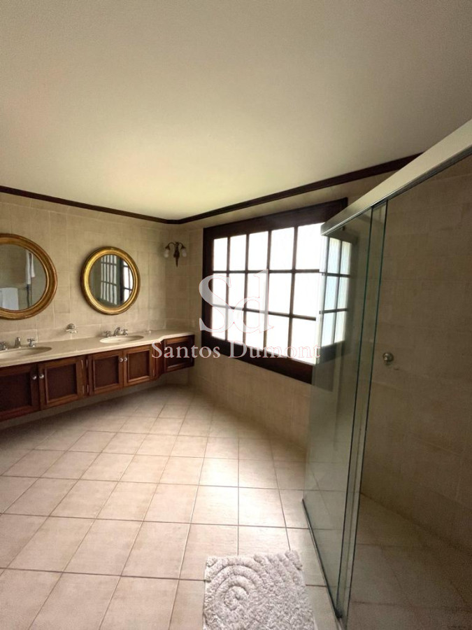 Casa ID.9716 - Casa en Venta 4 dormitorios Punta del Este