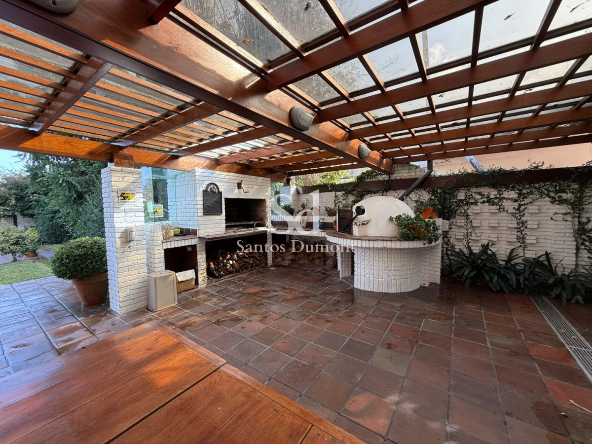 Casa ID.25788 - Venta Casa 5 dormitorios Punta del Este Playa Mansa