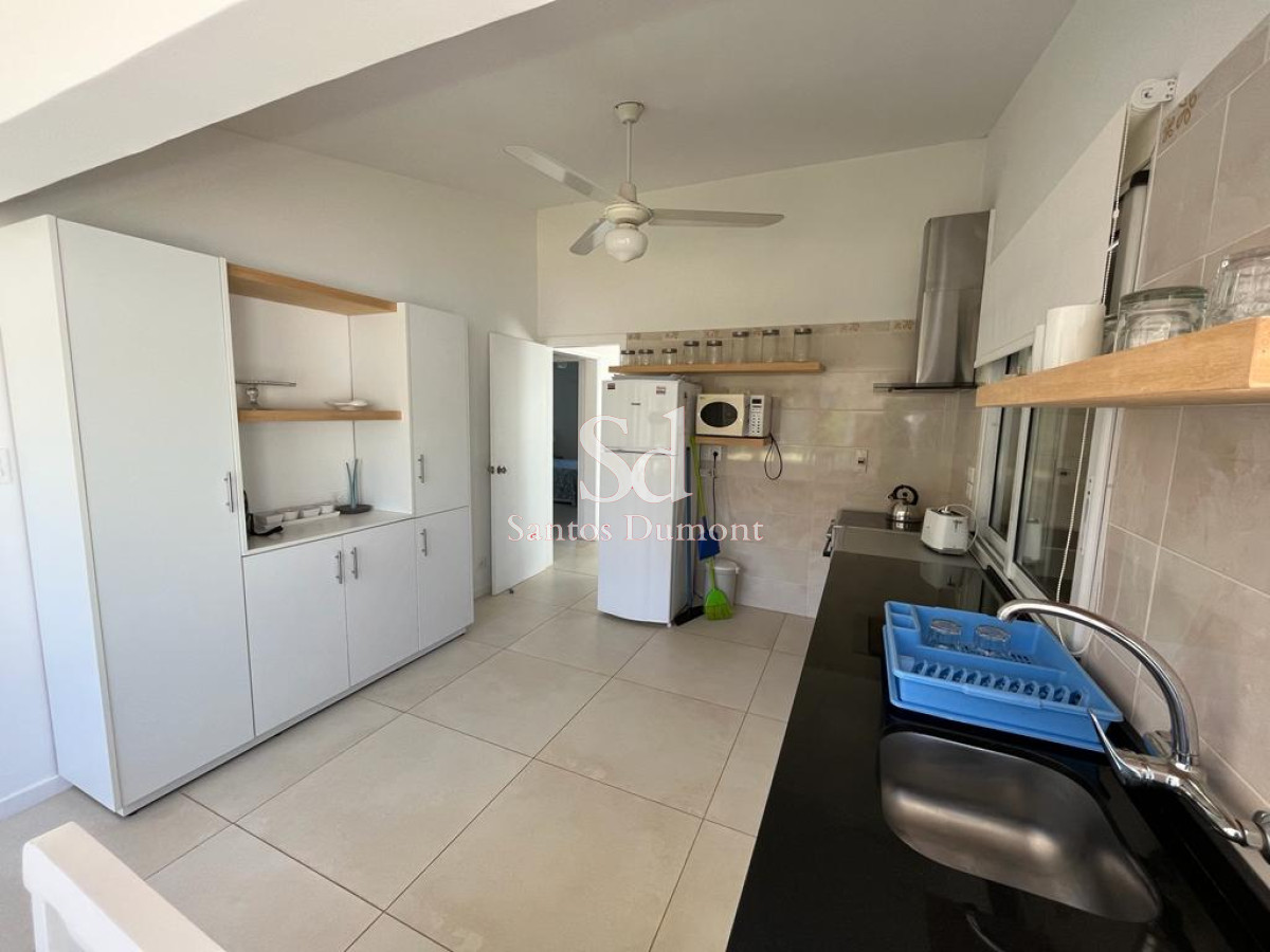 Casa ID.11793 - EXCELENTE UBICACION