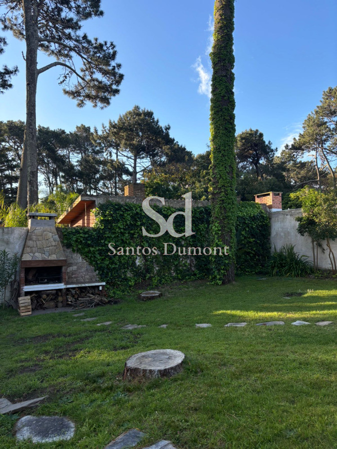 Casa ID.25442 - Casa en venta en playa mansa, Punta del Este