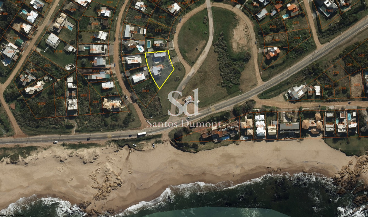 Casa ID.25328 - VENTA - EXCELENTE PROPIEDAD