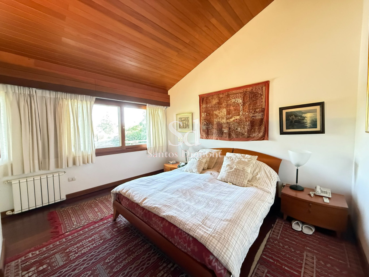 Casa ID.25788 - Venta Casa 5 dormitorios Punta del Este Playa Mansa