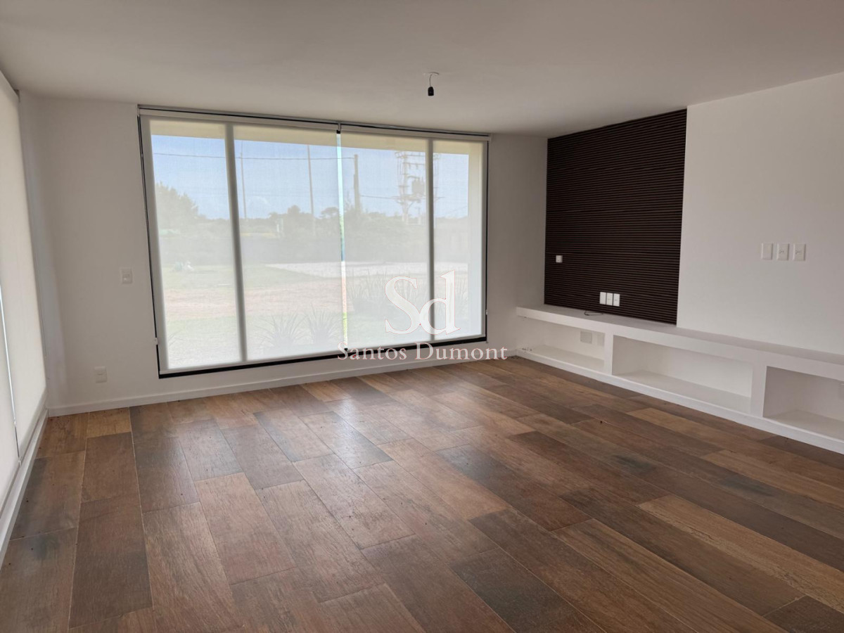 Casa ID.25535 - Venta Casa 3 dormitorios Las Grutas Punta del Este