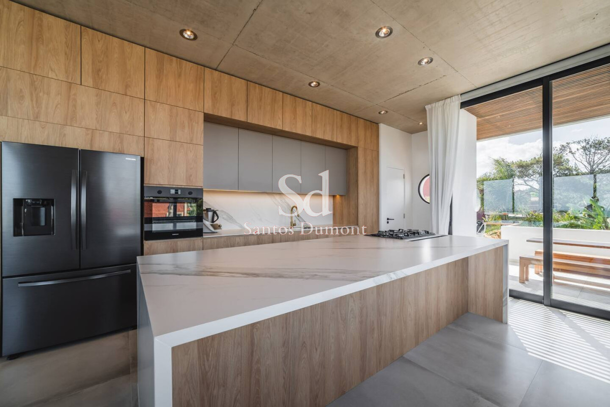 Casa ID.24677 - EXCELENTE UBICACION