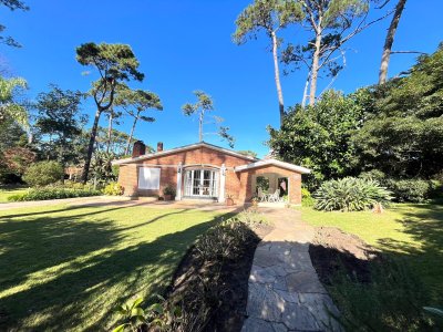 VENTA - EXCELENTE UBICACION, MAS DE 3.000 M2 TERRENO