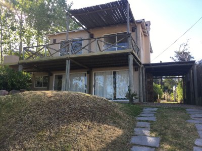 Casa en La Barra, Montoya