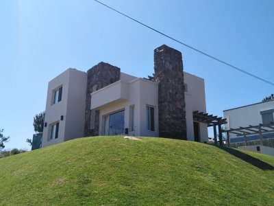 Casa en Manantiales, Manantiales
