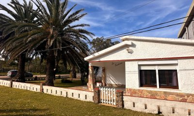 VENTA - A METROS DEL MAR