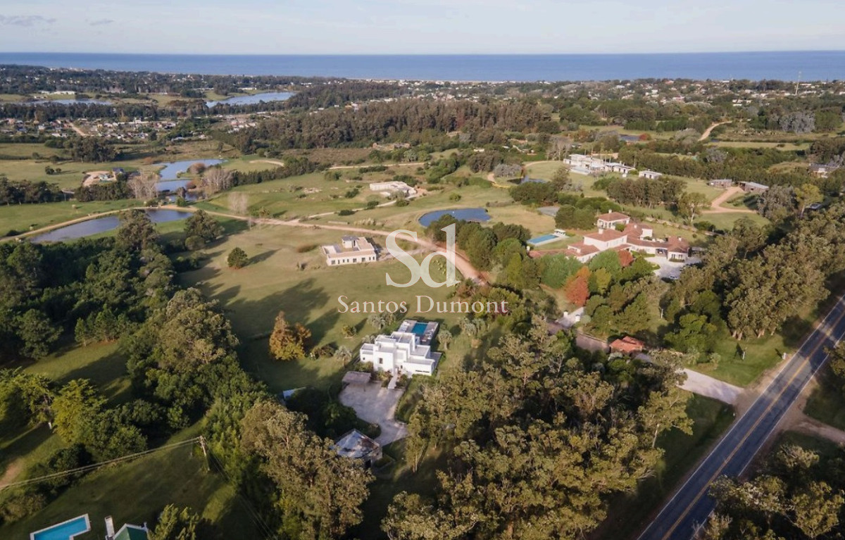 Chacra ID.13372 - ESPECTACULAR CHACRA - MANANTIALES