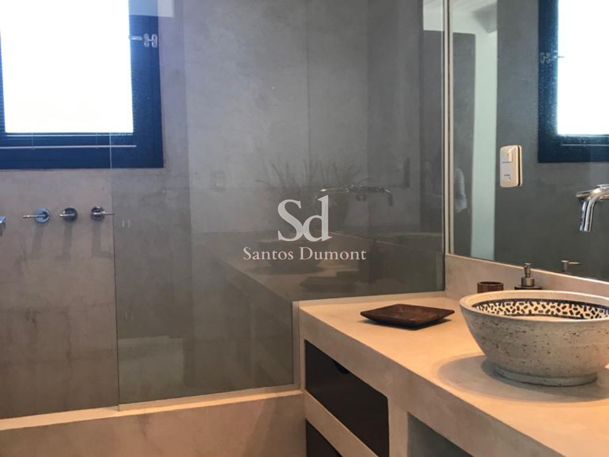 Chacra ID.13372 - Espectacular chacra - 4 Dorms - en venta 