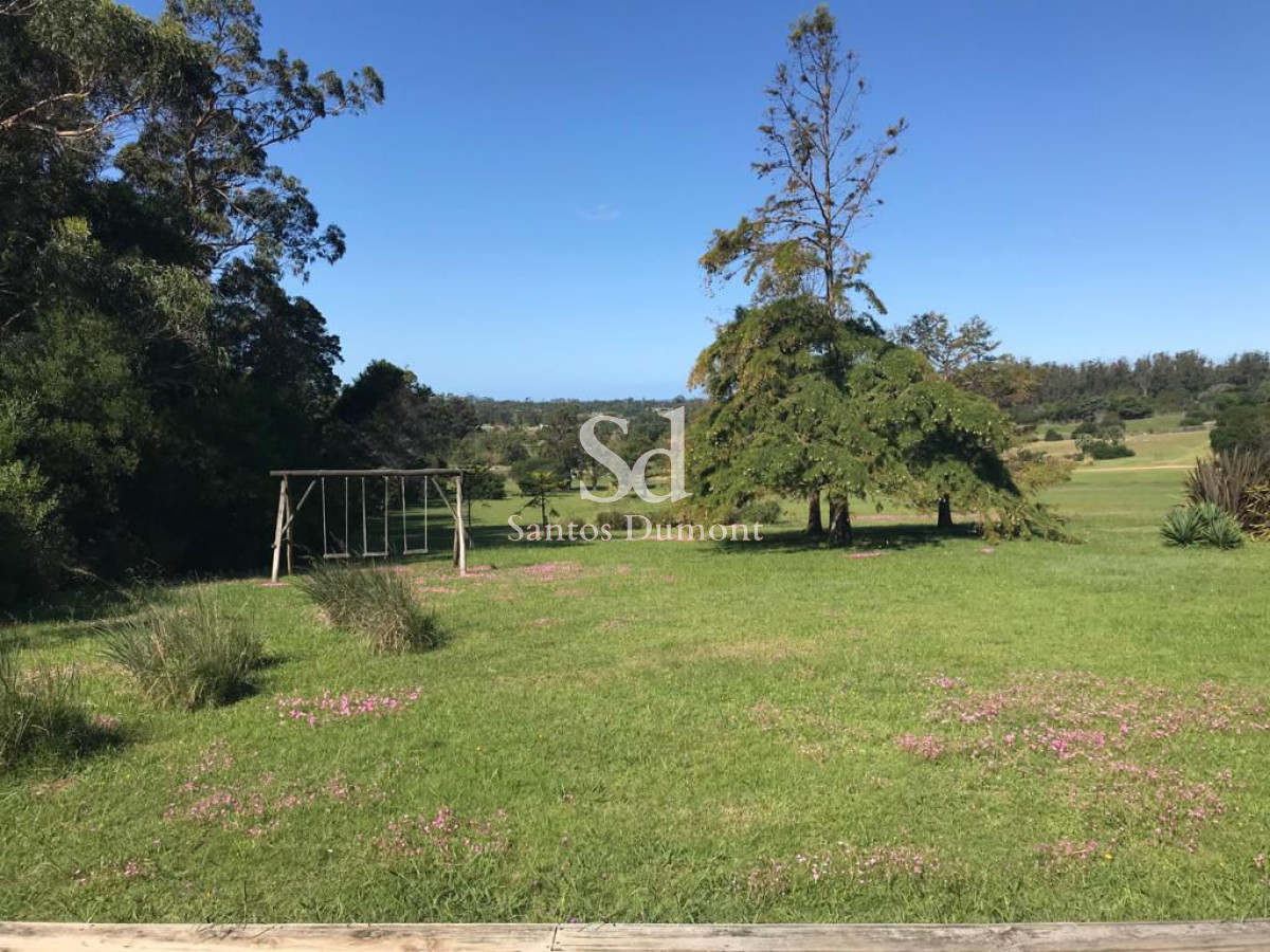 Chacra ID.13372 - Espectacular chacra - 4 Dorms - en venta 