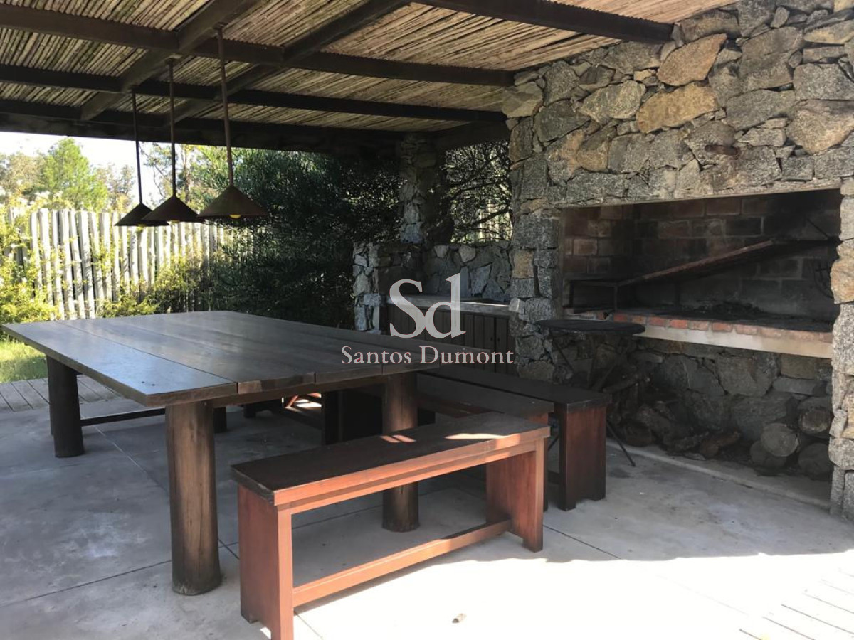 Chacra ID.13372 - Espectacular chacra - 4 Dorms - en venta 