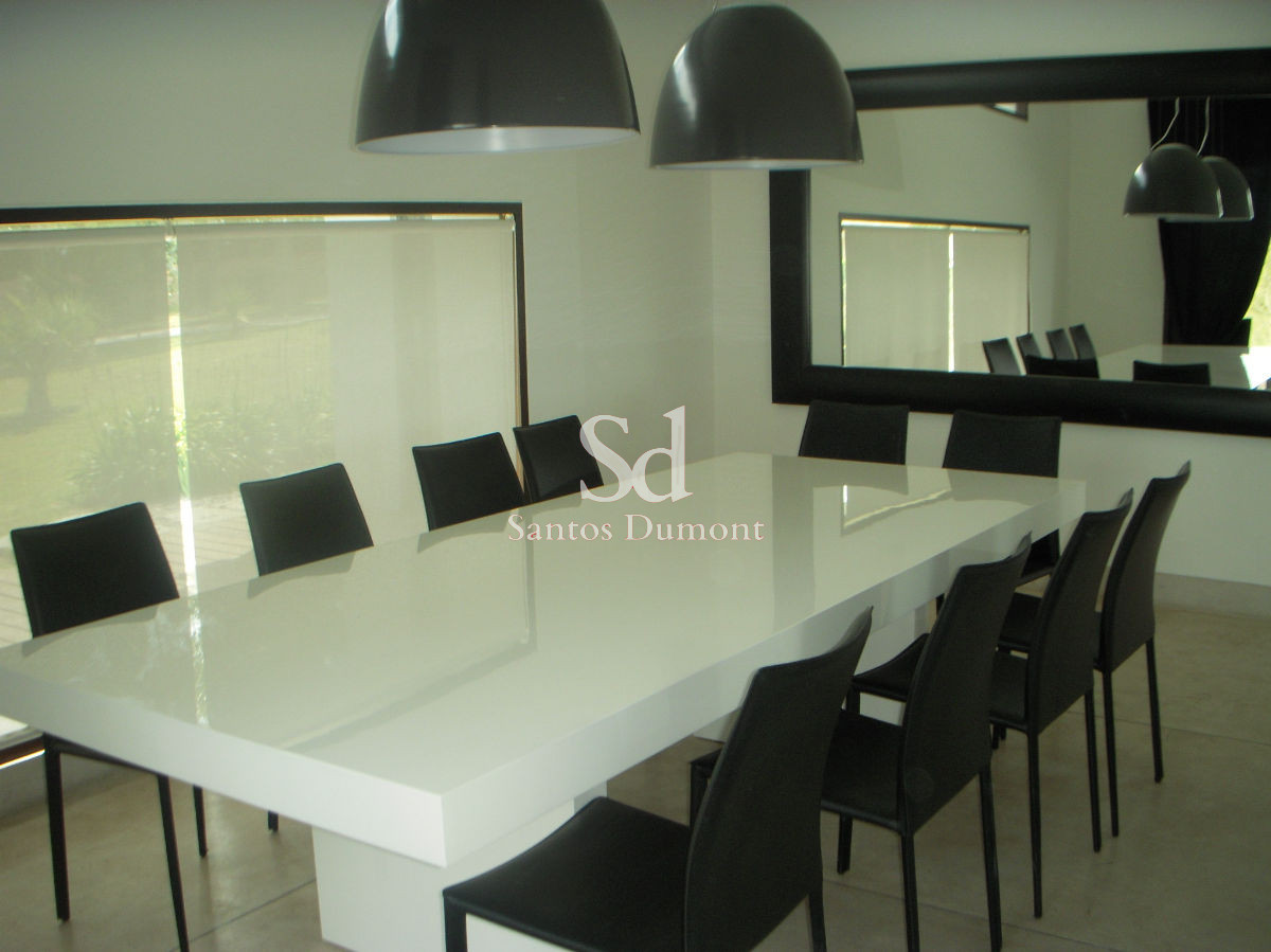 Chacra ID.13372 - Espectacular chacra - 4 Dorms - en venta 