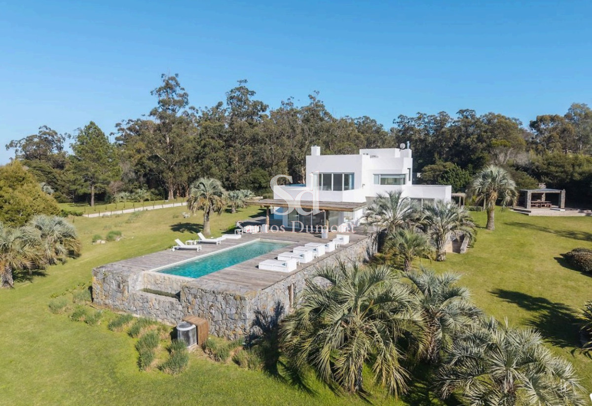 Chacra ID.13372 - ESPECTACULAR CHACRA - MANANTIALES