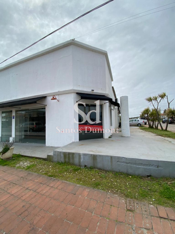 Local Comercial ID.13191 - Local comercial excelente ubicación esquina.