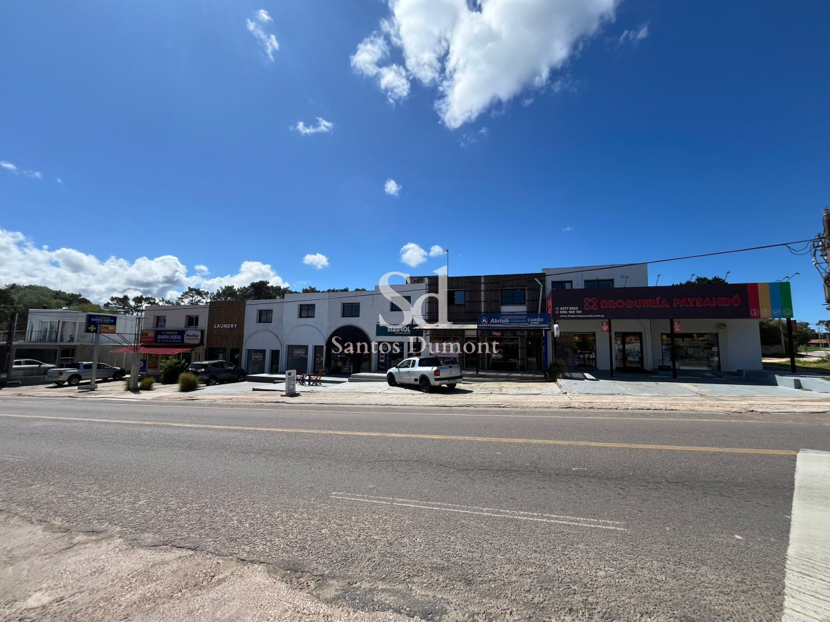 Local Comercial ID.24685 - LOCAL SOBRE RUTA 10, LA BARRA