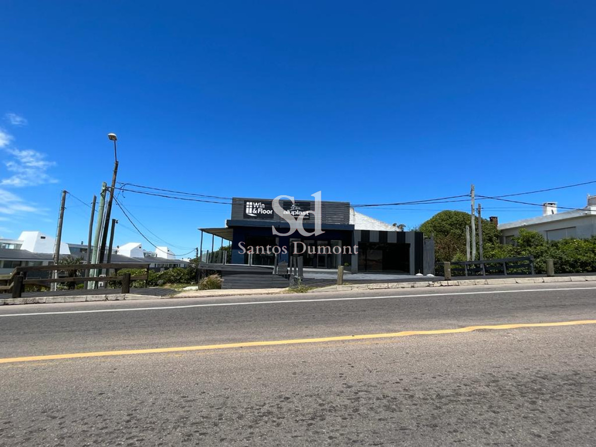 Local Comercial ID.24408 - Local en La Barra, La Barra