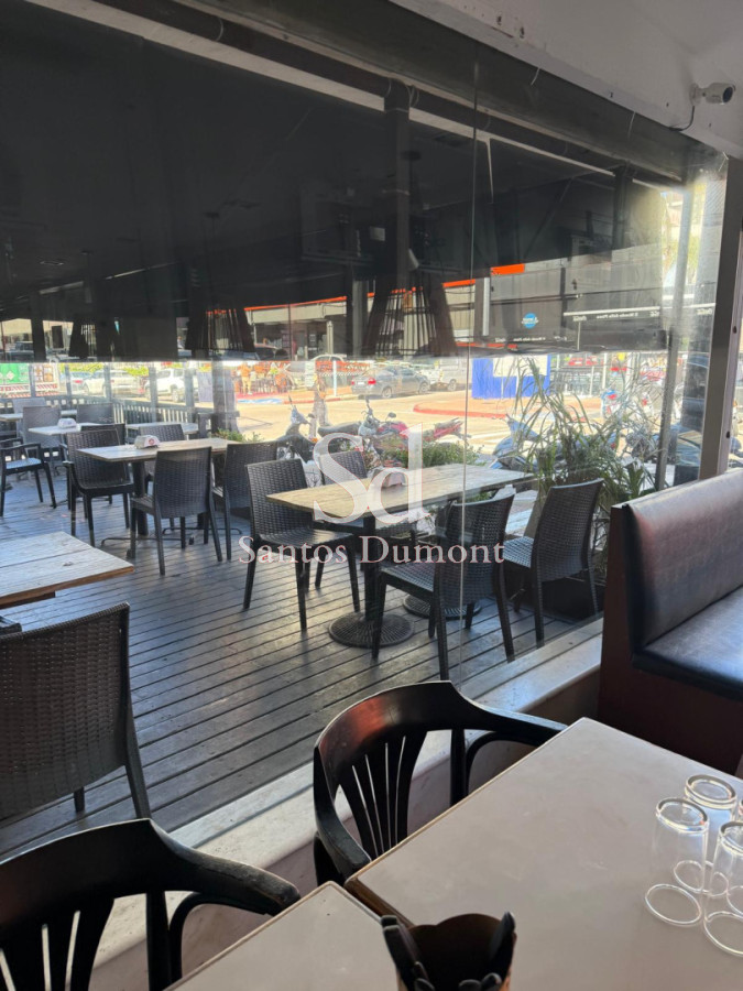 Local Comercial ID.25720 - Venta Local Comercial Punta del Este 