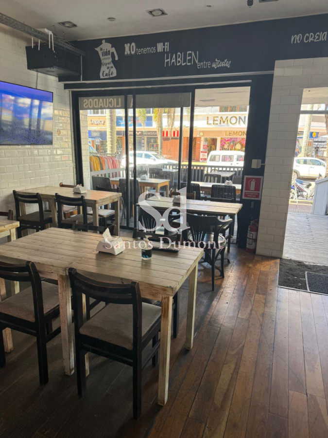 Local Comercial ID.25720 - Venta Local Comercial Punta del Este 