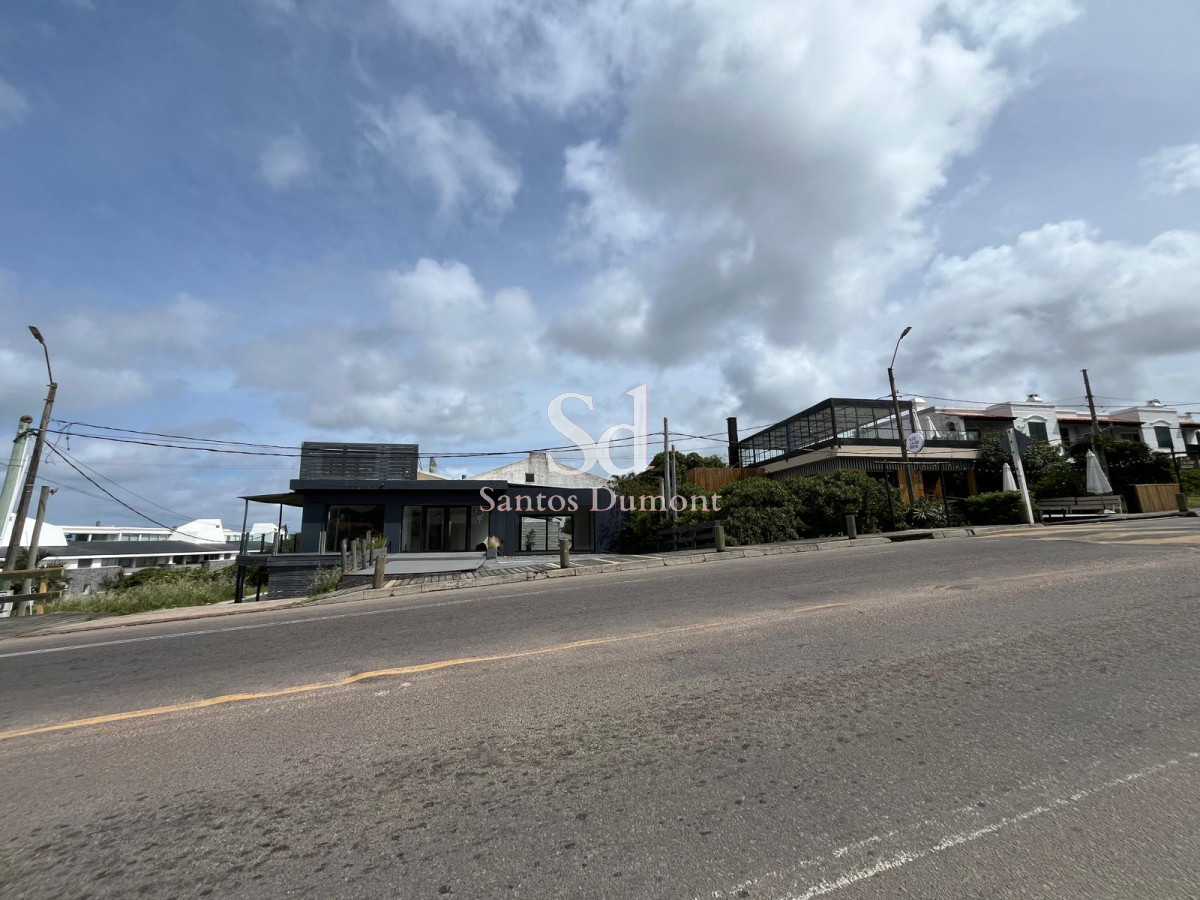 Local Comercial ID.24408 - VENTA - VISTA ESPECTACULAR