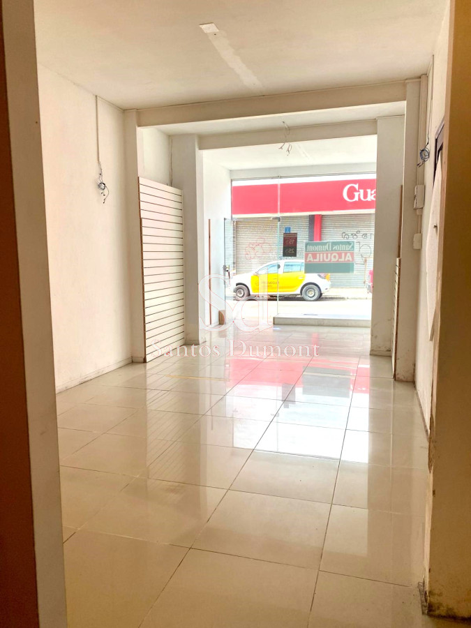Local Comercial ID.24908 - ALQUILER - CENTRO DE MALDONADO