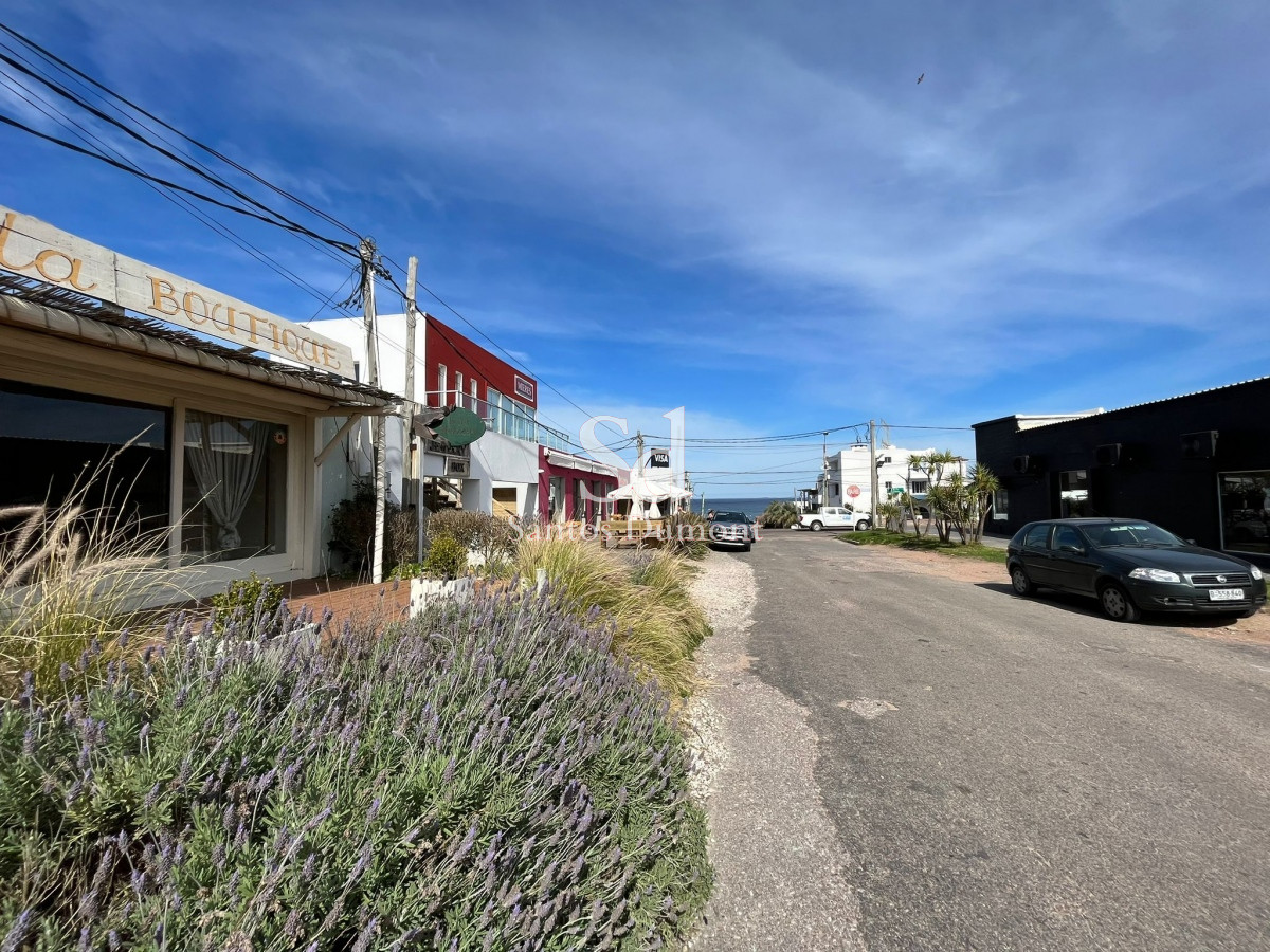 Local Comercial ID.24659 - LOCAL COMERCIAL - VENTA - LA BARRA