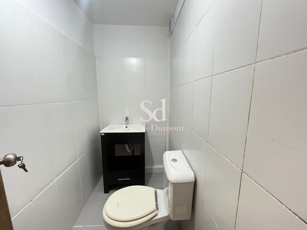 Local Comercial ID.25106 - ALQUILER - EXCELENTE UBICACION