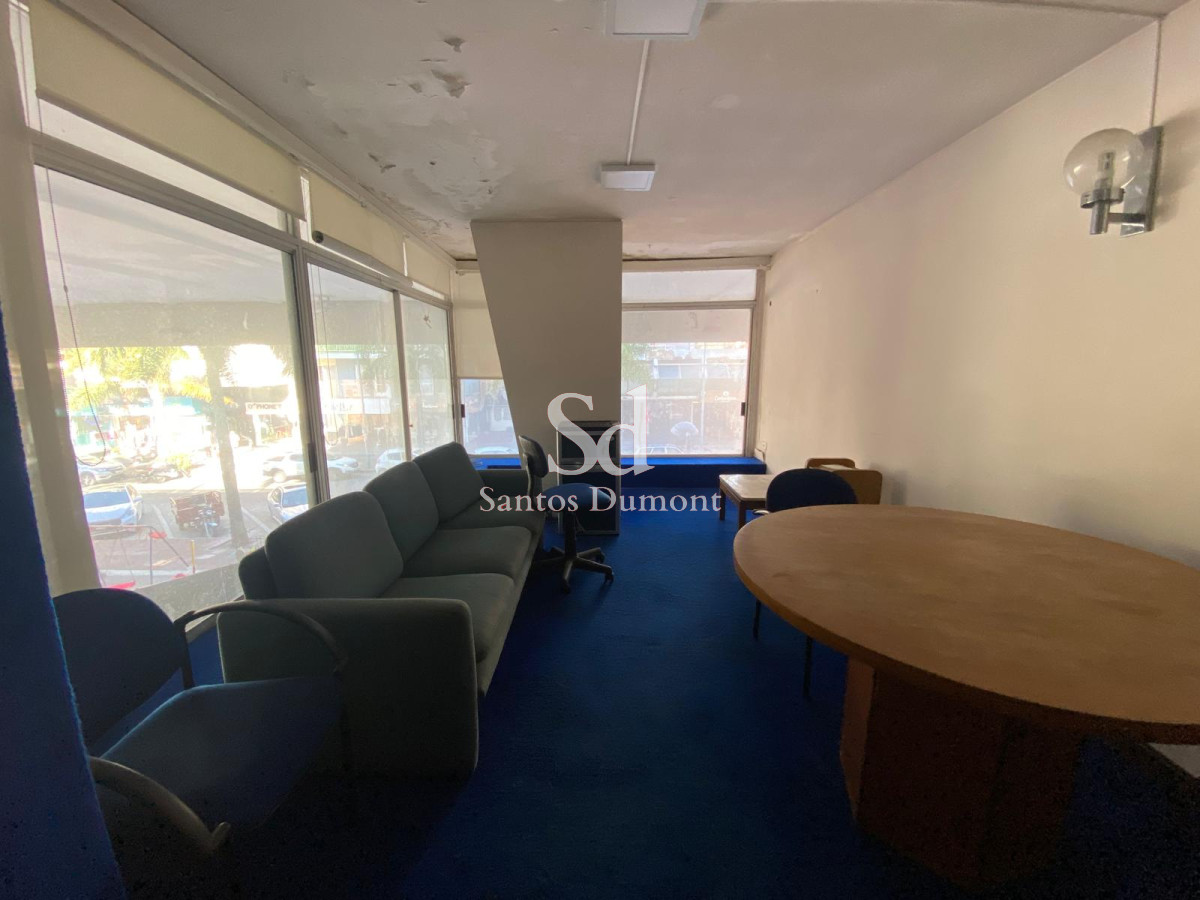 Local Comercial ID.25181 - Local en Punta del Este, Península