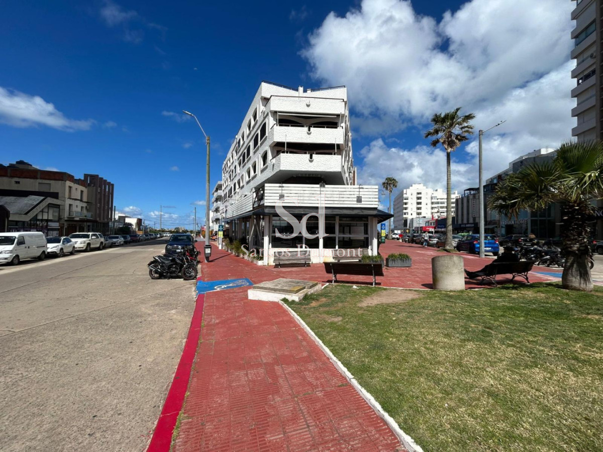 Local Comercial ID.25560 - Alquiler Local Comercial Punta del Este