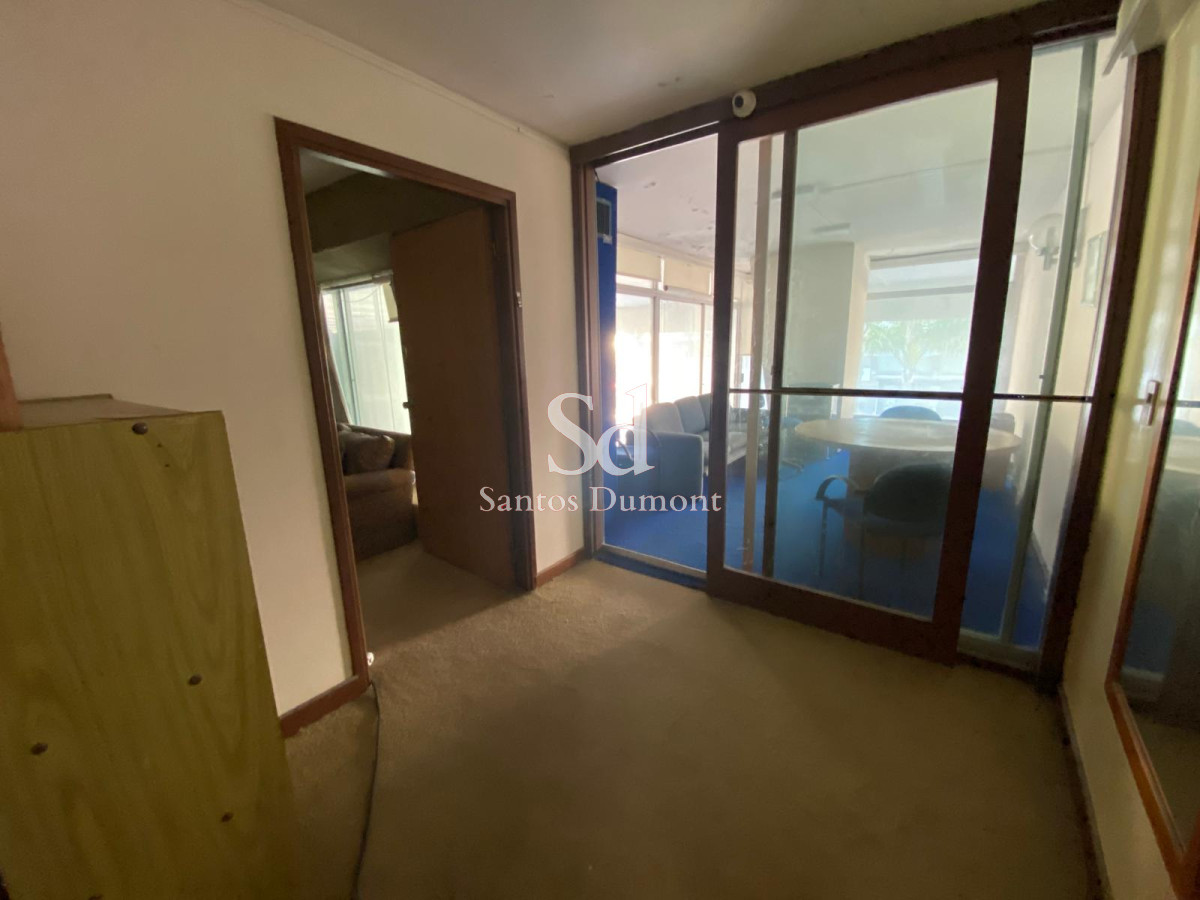 Local Comercial ID.25181 - Local en Punta del Este, Península