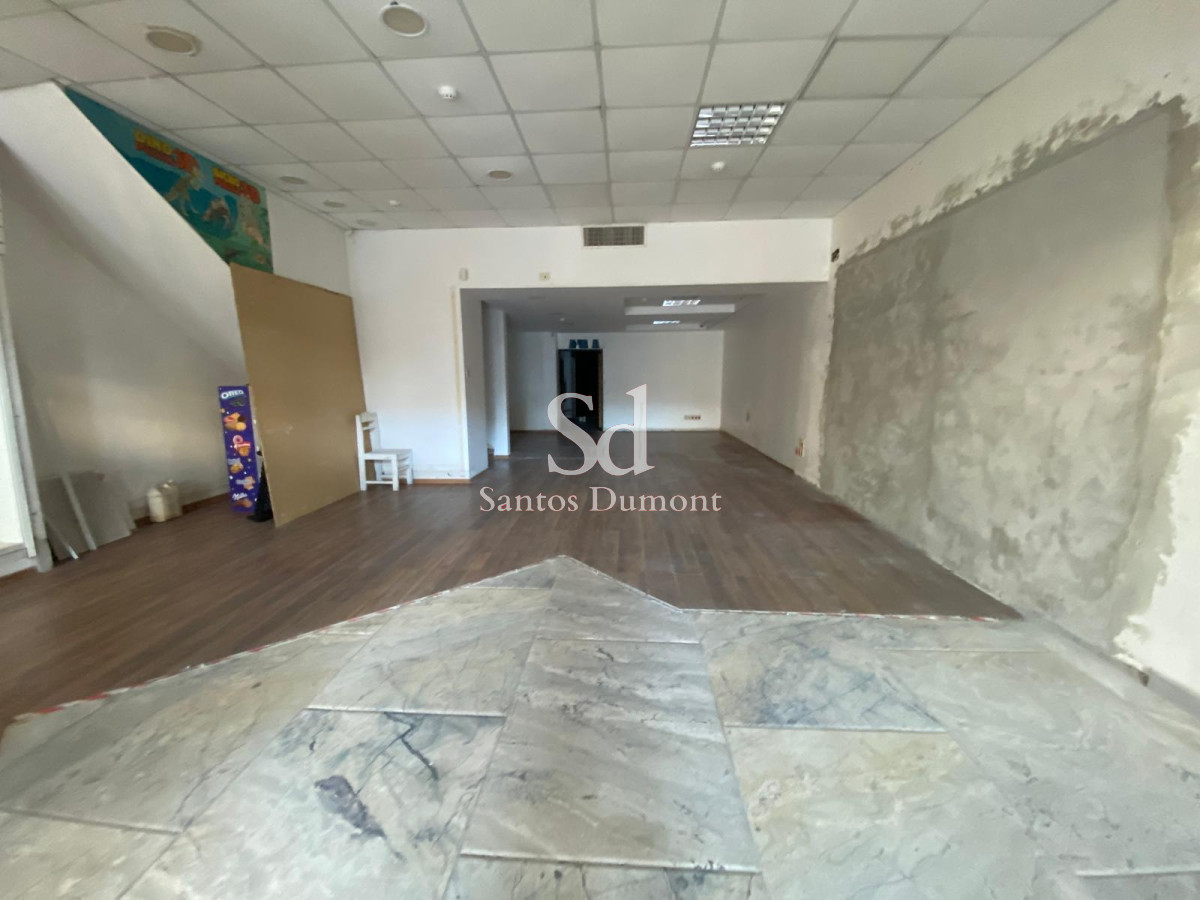 Local Comercial ID.25181 - Local en Punta del Este, Península