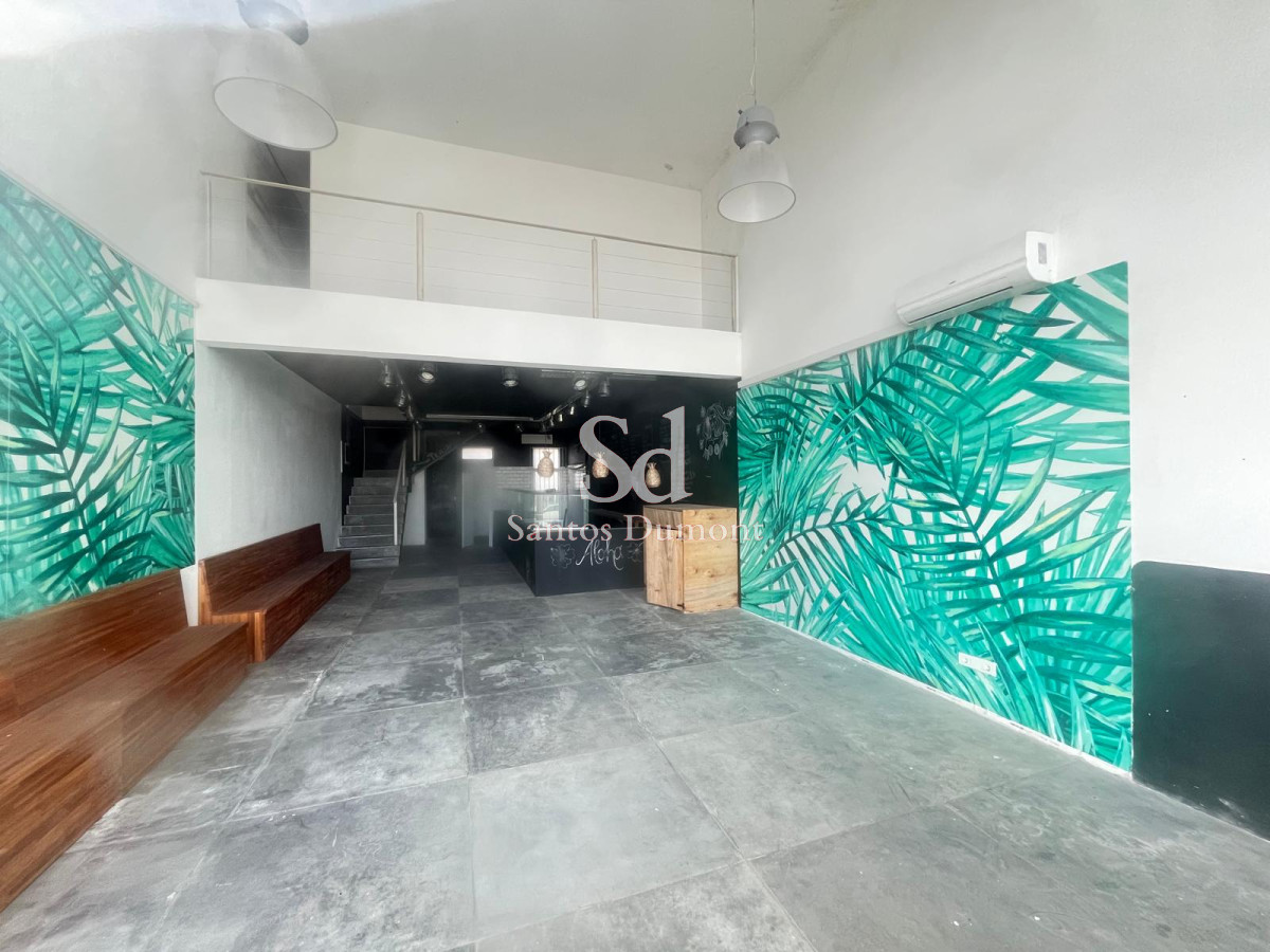 Local Comercial ID.13159 - Espectacular galería sobre ruta 10 - La Barra