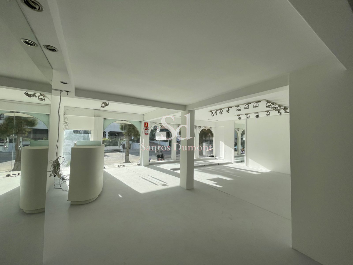 Local Comercial ID.10907 - Local en Punta del Este, Península