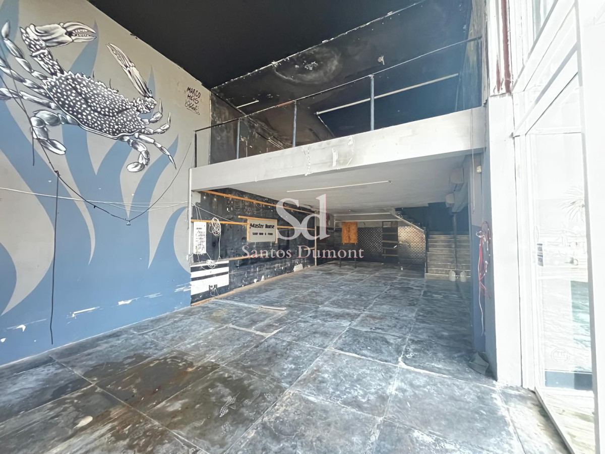 Local Comercial ID.13159 - Espectacular galería sobre ruta 10 - La Barra
