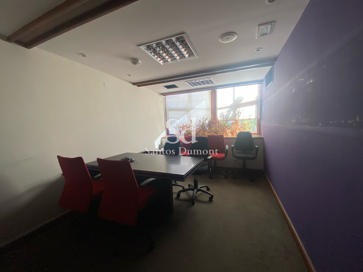 Local Comercial ID.23771 - Local en Punta del Este, Península