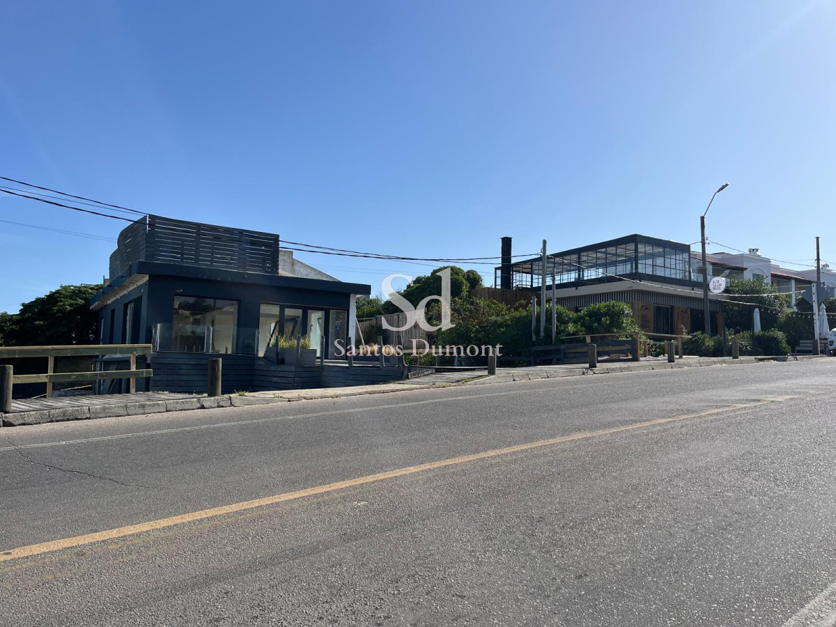 Local Comercial ID.24408 - VENTA - VISTA ESPECTACULAR