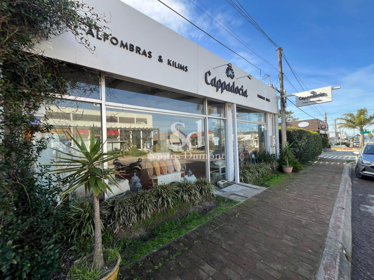 Local Comercial ID.25341 - LOCAL SOBRE CALLE PRINCIPAL - MANANTIALES