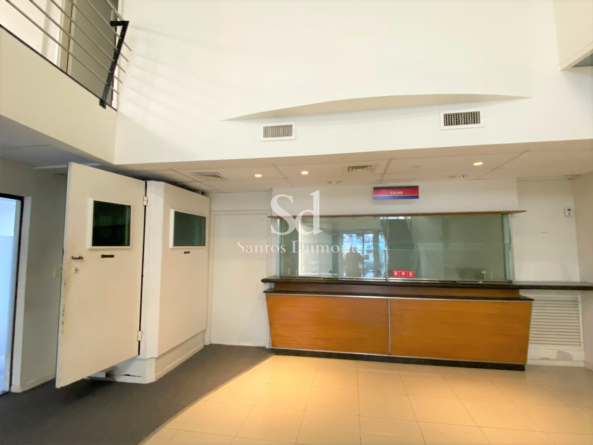 Local Comercial ID.24536 - EXCELENTE UBICACION