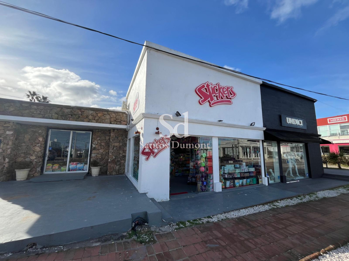 Local Comercial ID.25120 - VENTA - EXCELENTE UBICACION