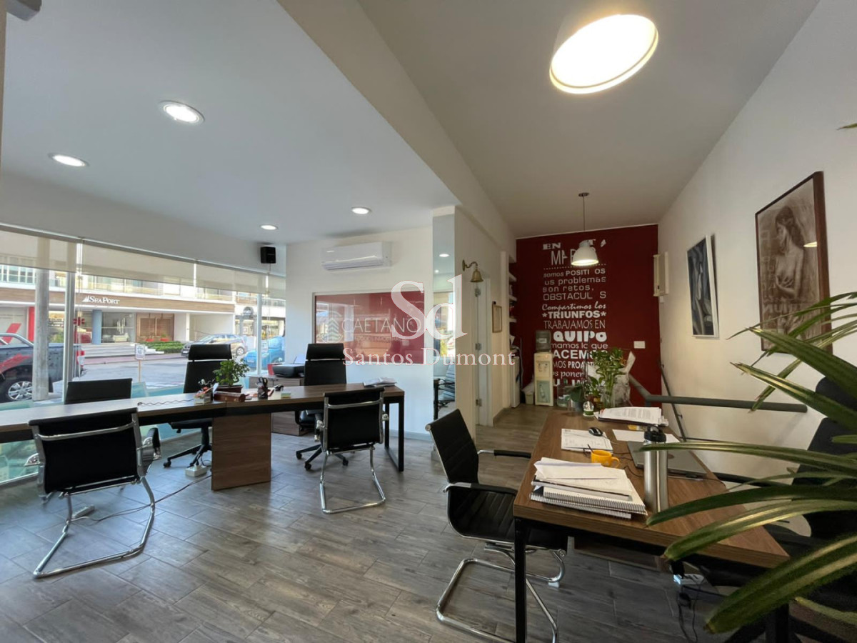 Local Comercial ID.25778 - Local en Alquiler Gorlero, Punta del Este
