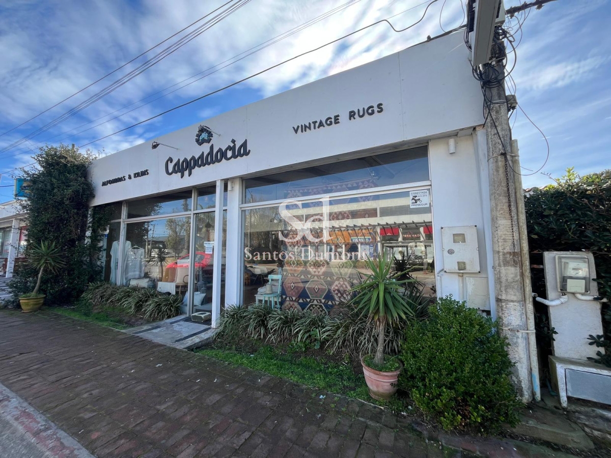 Local Comercial ID.25341 - LOCAL SOBRE CALLE PRINCIPAL - MANANTIALES