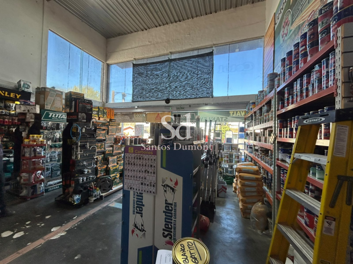 Local Comercial ID.25867 - LOCAL EN VENTA - Con Renta, sobre Av. Chiossi, Maldonado, Punta del Este