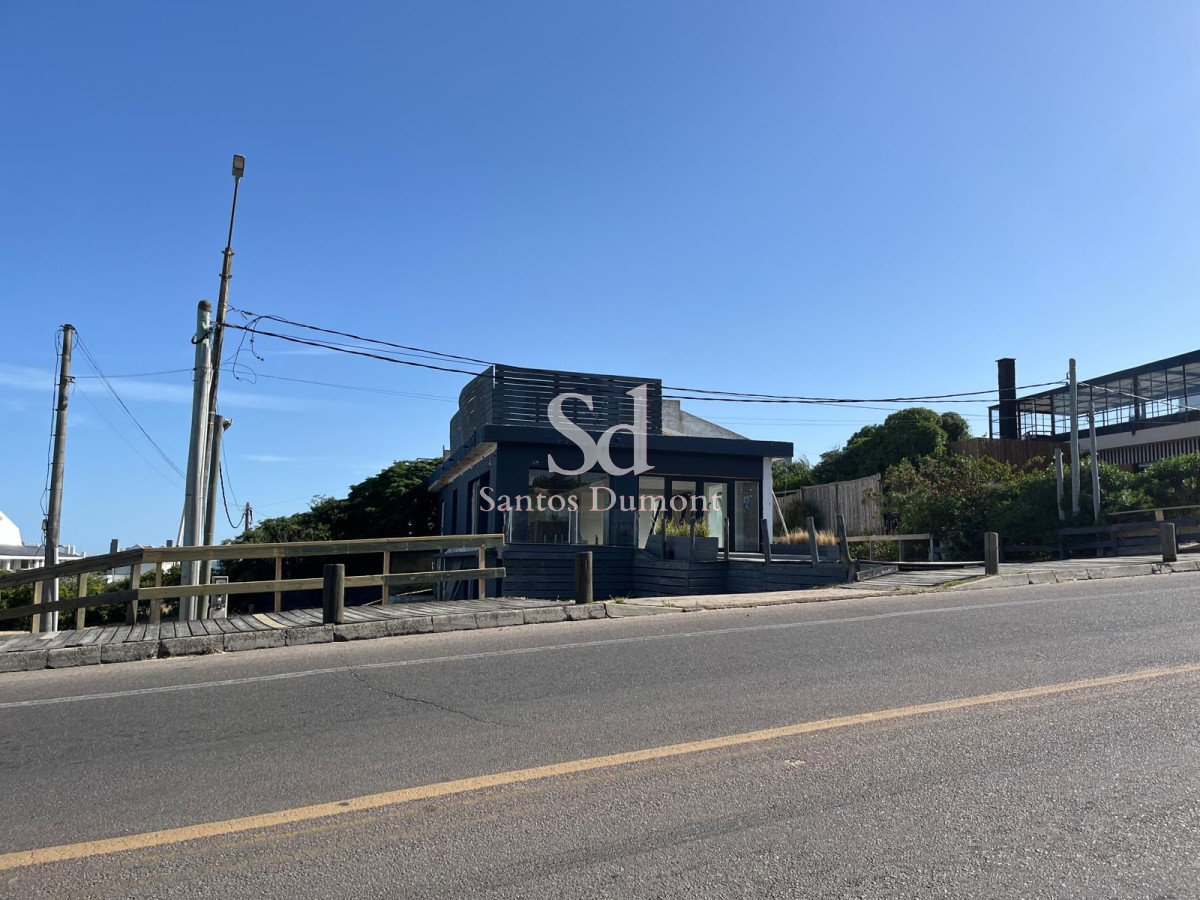 Local Comercial ID.24408 - VENTA - VISTA ESPECTACULAR