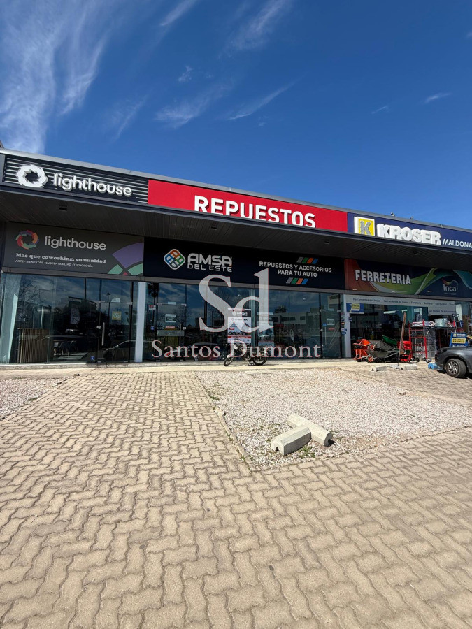 Local Comercial ID.25427 - Local en Maldonado, La Loma