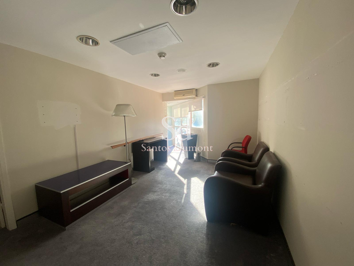 Local Comercial ID.23771 - Local en Punta del Este, Península