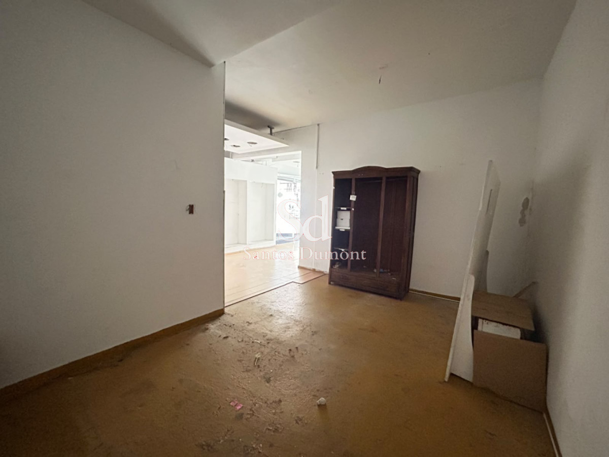 Local Comercial ID.10966 - EN ALQUILER - Local comercial sobre Av. Gorlero, Punta del Este