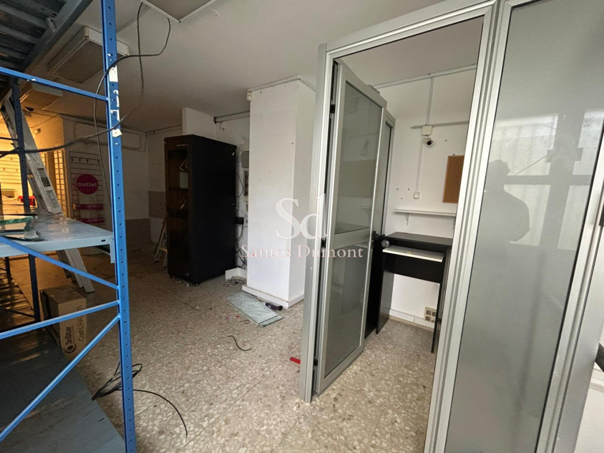 Local Comercial ID.25776 - Local en venta sobre Av. Gorlero
