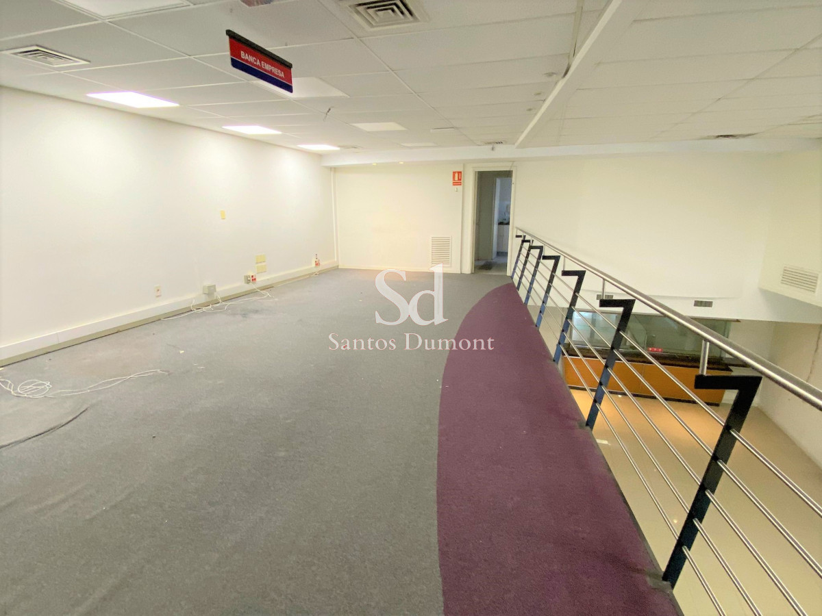 Local Comercial ID.24536 - EXCELENTE UBICACION